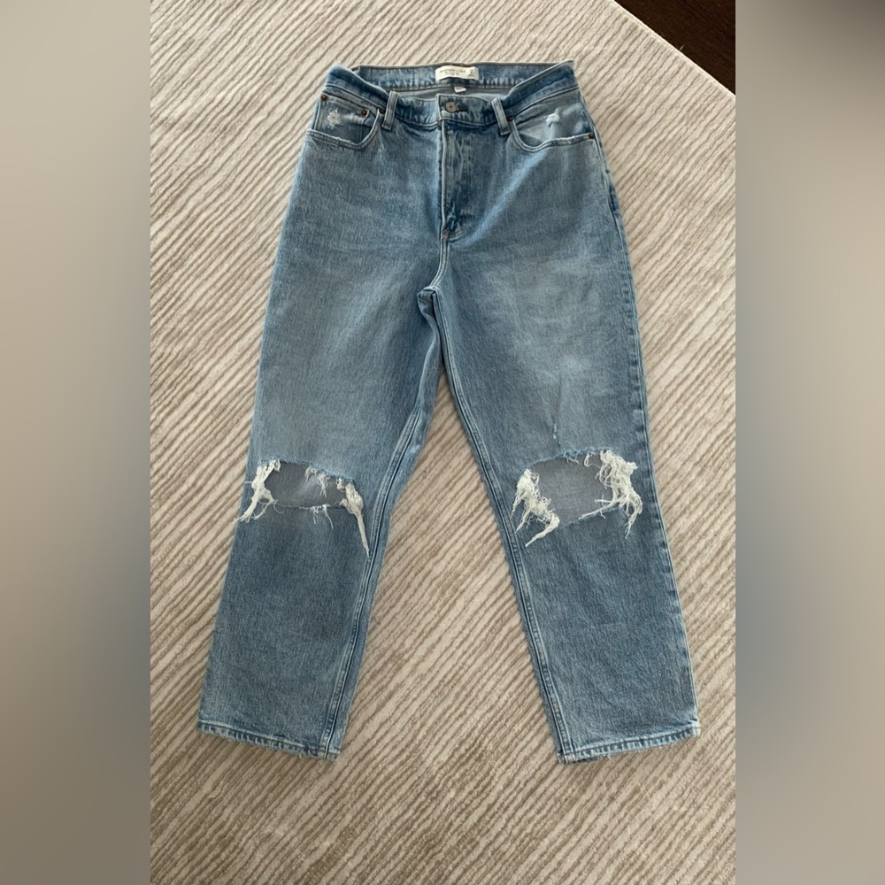 Abercrombie Curve Love The 90’s Straight Ultra High Rise Jeans